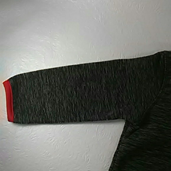 pullover sweater - Picture 2 of 6